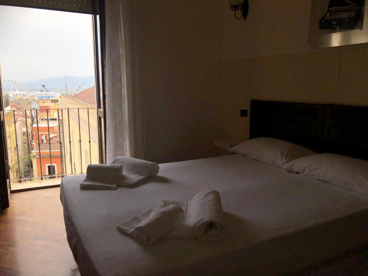 Bed and Breakfast Altrove à Cagliari Extérieur photo