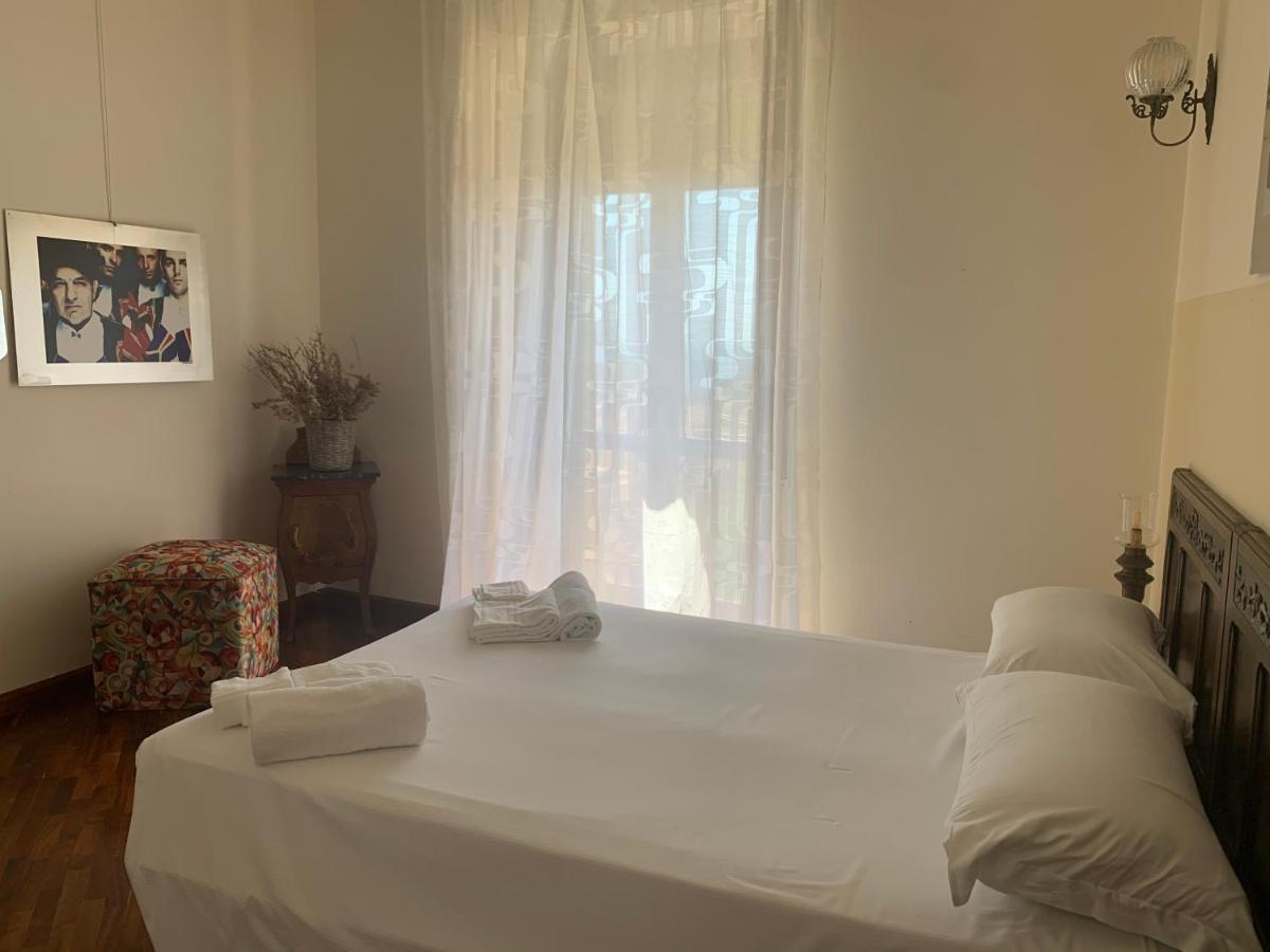 Bed and Breakfast Altrove à Cagliari Extérieur photo